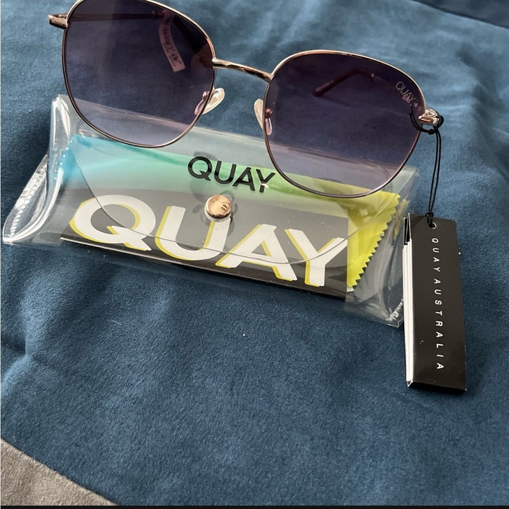 QUAY JEZABELL